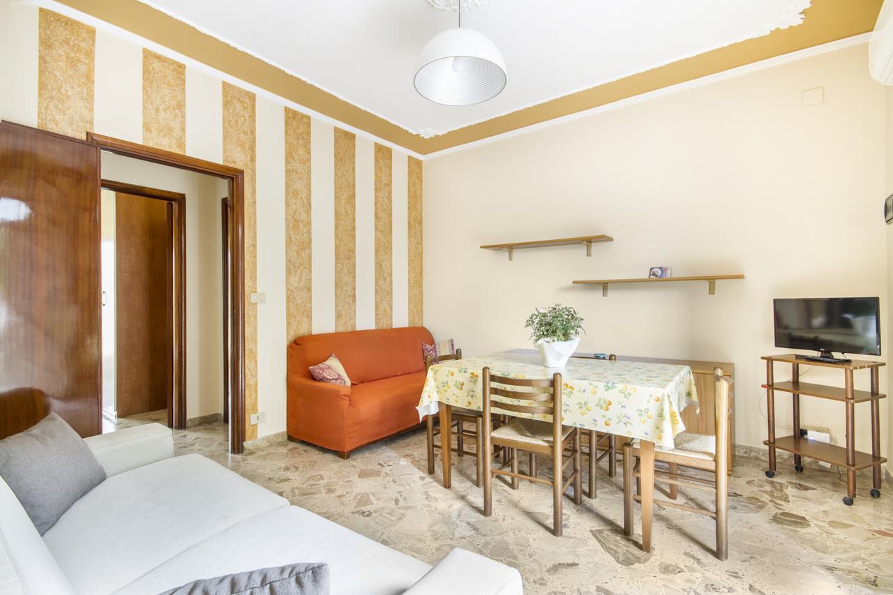 Casa Vacanza Paradise Vicino Cefalu Con Servizio Di Piscina A 3 Chilometri Apartment Campofelice Di Roccella Exterior photo